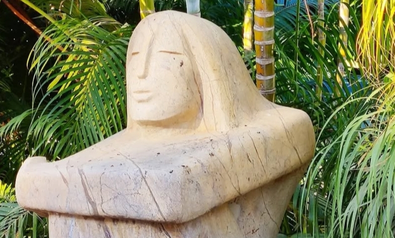 Leo Full Moon: Sovereignty of The Heart